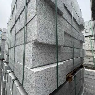 廊坊芝麻白路牙石 马路牙子