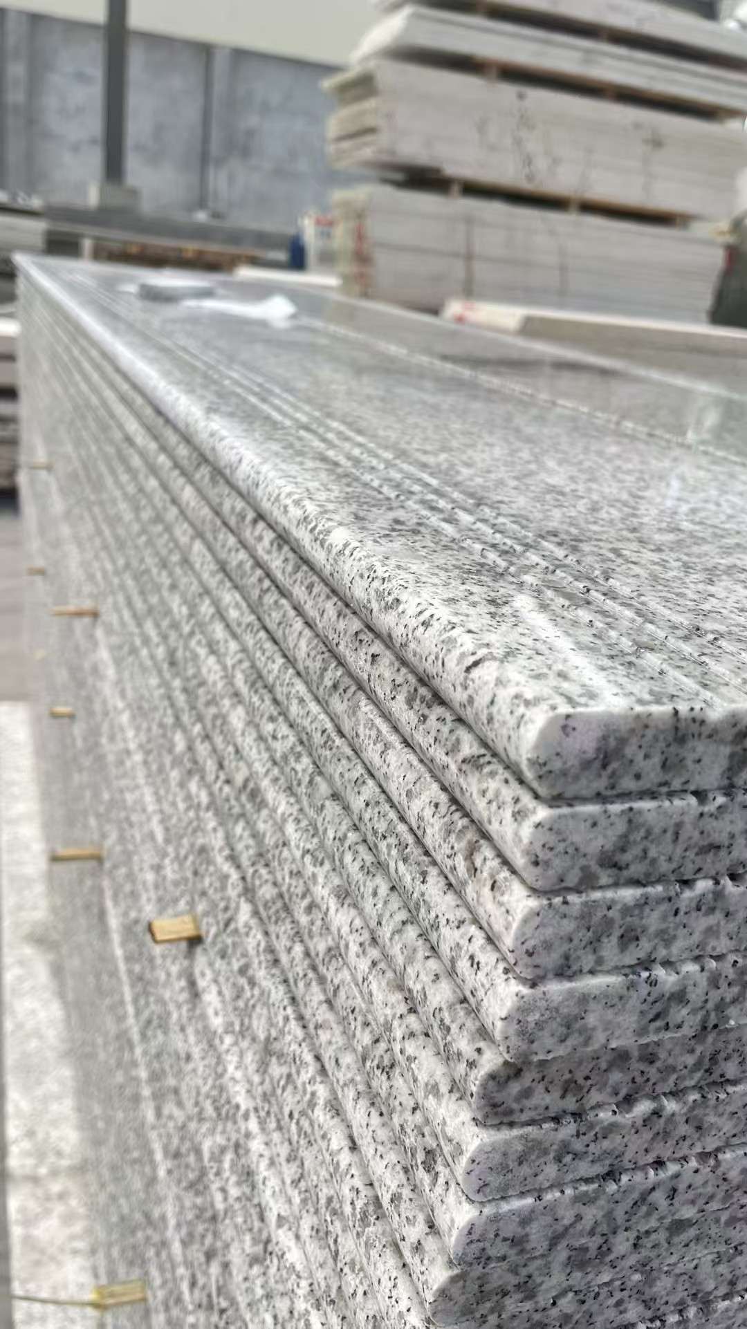 廊坊芝麻白楼梯踏步 花岗岩楼梯板材