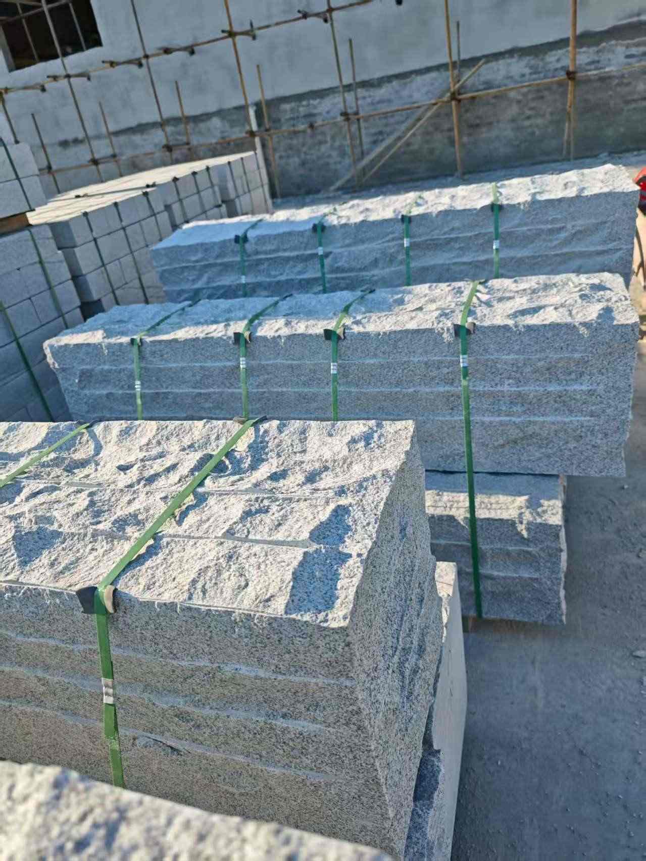 廊坊芝麻白自然面整石 坐凳